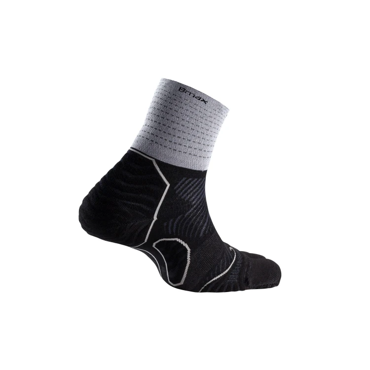 p_tiwar-toe-three 1.jpg